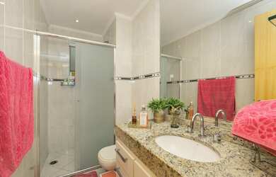 Imagem 10: 3 dormitórios, 1 suítes, 4 banheiro, 2 vagas na garagem, 126M² de Área...