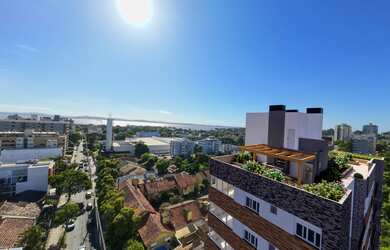 Imagem: O apartamento possui 3 Dormitórios, 3 Suítes, 4 Banheiros