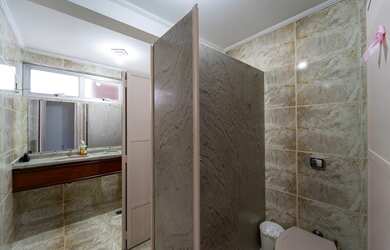 Imagem 12: 6 banheiro na Rua Tiradentes