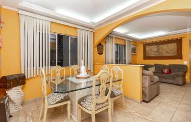 Imagem: O apartamento à venda possui 3 Dormitórios, 1 Suíte, 3 Banheiros