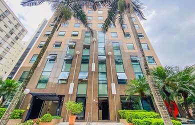 Imagem: A sala comercial possui 2 Banheiros, 1 Vaga na garagem e 30m²