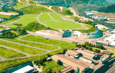 Imagem: O terreno possui 280m² de Área e está localizado em Marcílio