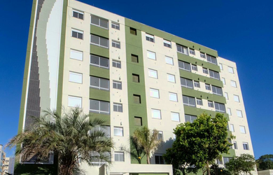 Imagem: O apartamento possui 2 Dormitórios, 1 Suíte, 2 Banheiros