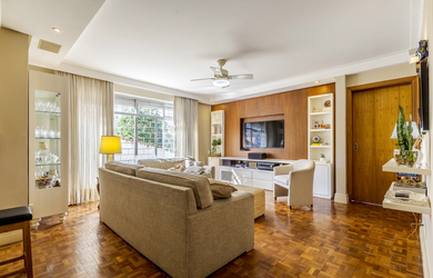 Imagem: O apartamento possui 2 Dormitórios, 1 Suíte, 5 Banheiros