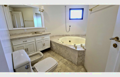 Imagem 15: 4 dormitórios na Rua Prof. Alexandre Correia