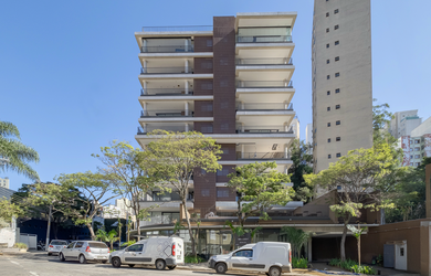 Imagem 2: Apartamento à venda em São Paulo, Sumaré, com 3 quartos, 188,35m²