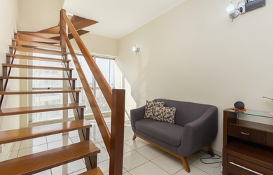 Imagem: O apartamento possui 4 Dormitórios, 1 Suíte, 3 Banheiros