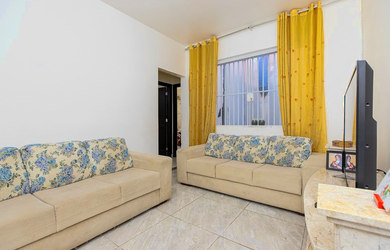 Imagem: O apartamento à venda possui 2 Dormitórios, 1 Banheiro, 63m²