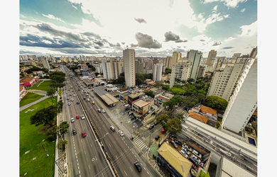 Imagem 7: na Avenida Jandira. 