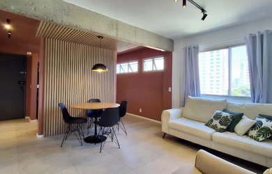 Imagem: O apartamento possui 2 Dormitórios, 1 Banheiro, 1 Vaga na garagem