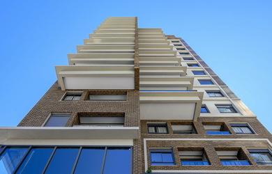 Imagem: O apartamento possui 2 Dormitórios, 1 Suíte, 2 Banheiros