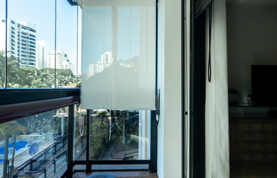 Imagem 2: Com 4 quartos espaçosos, sendo 2 suítes, este imóvel é perfeito para...