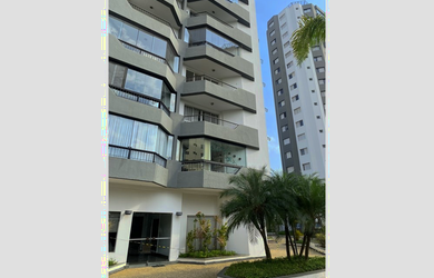 Imagem: O apartamento possui 3 Dormitórios, 1 Suíte, 4 Banheiros