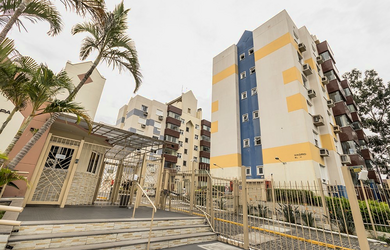 Imagem: O apartamento possui 3 Dormitórios, 2 Banheiros, 2 Vagas na