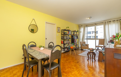 Imagem: O apartamento possui 3 Dormitórios, 1 Suíte, 3 Banheiros