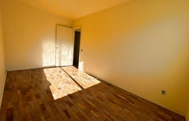 Imagem 11: Apartamento à venda em Menino Deus, Porto Alegre-RS: 2 quartos, 1 banheiro, 62m² de área