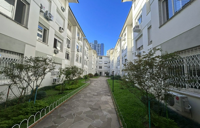 Imagem 4: Apartamento à venda em Menino Deus, Porto Alegre-RS: 2 quartos, 1 banheiro, 62m² de área