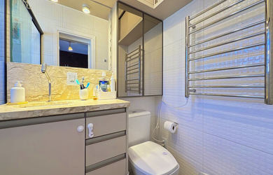 Imagem 10: Casa em Condomínio à Venda em Porto Alegre-RS, Vila Nova: 3 Quartos, 1 Suíte, 2 Banheiros