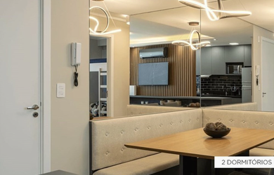 Imagem: O apartamento possui 2 Dormitórios, 1 Banheiro, 1 Vaga na garagem