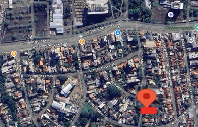 Imagem 8: na Avenida Marista. 