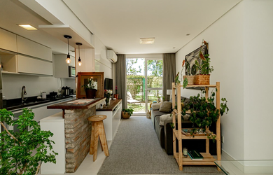 Imagem: O apartamento possui 2 Dormitórios, 1 Suíte, 2 Banheiros