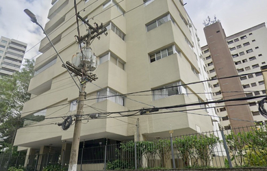 Imagem: O apartamento possui 3 Dormitórios, 2 Suítes, 5 Banheiros