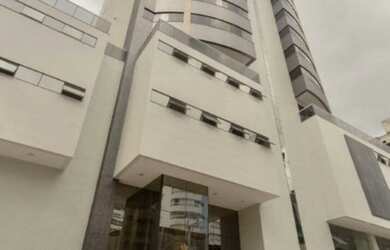 Imagem: O apartamento possui 4 Dormitórios, 4 Suítes, 5 Banheiros