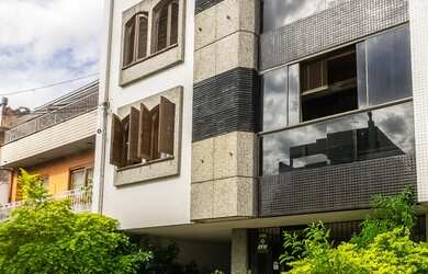 Imagem: O apartamento na cobertura possui 3 Dormitórios, 2 Banheiros