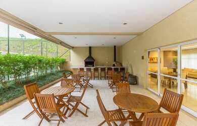 Imagem 8: Apartamento Padrão, 3 dormitórios na Rua Doutor José De Andrade Figueira