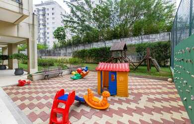 Imagem 9: Apartamento Padrão, 3 dormitórios na Rua Doutor José De Andrade Figueira