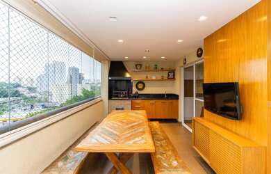 Imagem 2: Apartamento Padrão, 3 dormitórios na Rua Doutor José De Andrade Figueira