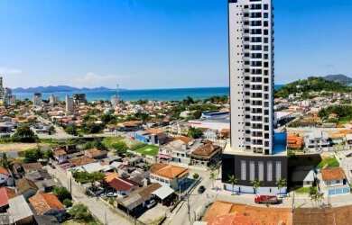 Imagem 10: Erati Home - Erati Home. Piscina, 2 Vagas na garageme3 Dormitórios