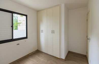 Imagem 9: Apartamento Padrão, 3 dormitórios na Rua Marcus Pereira