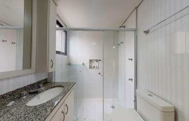 Imagem 14: Apartamento Padrão, 4 dormitórios na Rua Passo Da Pátria