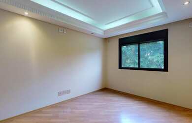 Imagem 13: Apartamento Padrão, 4 dormitórios na Rua Passo Da Pátria