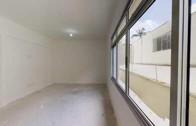 Imagem 5: Apartamento Padrão, 3 dormitórios na Rua Baluarte