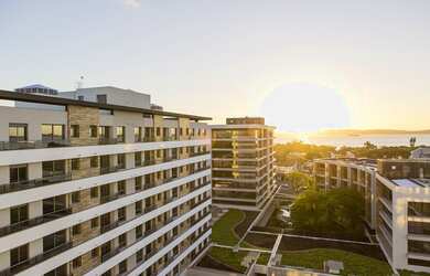 Imagem: O apartamento possui 3 Dormitórios, 3 Suítes, 5 Banheiros