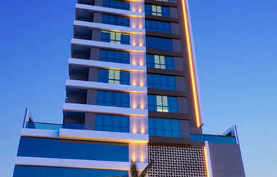 Imagem: O apartamento possui 2 Dormitórios, 2 Suítes, 3 Banheiros