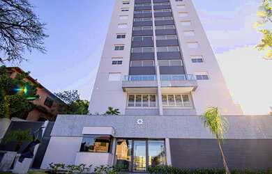 Imagem: O apartamento possui 2 Dormitórios, 1 Suíte, 2 Banheiros