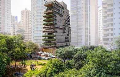 Imagem: O apartamento possui 4 Dormitórios, 4 Suítes, 7 Banheiros