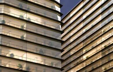 Imagem: O apartamento possui 2 Dormitórios, 1 Suíte, 2 Banheiros