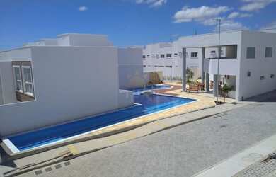 Imagem: A casa em condomínio possui 1 Dormitório, 2 Suítes, 1 Banheiro