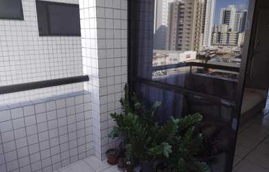 Imagem: O apartamento possui 3 Dormitórios, 1 Suíte, 1 Banheiro, 1