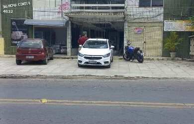 Imagem: A loja possui 1 Banheiro, 25m² de Área, 18m² de Área Privada