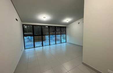 Imagem 16: Loja 00101, 1 banheiros na Avenida Governador Agamenon Magalhães