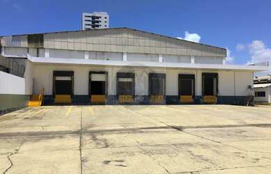 Imagem: O depósito para alugar possui 1 Banheiro, 10m² de Área Total