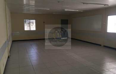 Imagem: O depósito possui 1 Banheiro, 731m² de Área, 568m² de Área