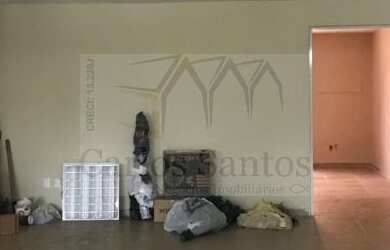 Imagem: O depósito possui 1 Banheiro, 10m² de Área, 400m² de Área