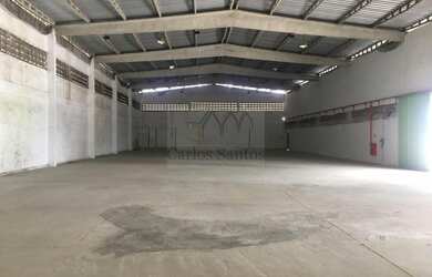 Imagem: O depósito possui 1 Banheiro, 10m² de Área, 1.300m² de Área