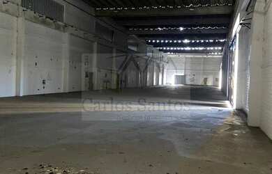 Imagem: O depósito para alugar possui 1 Banheiro, 9000m² de Área